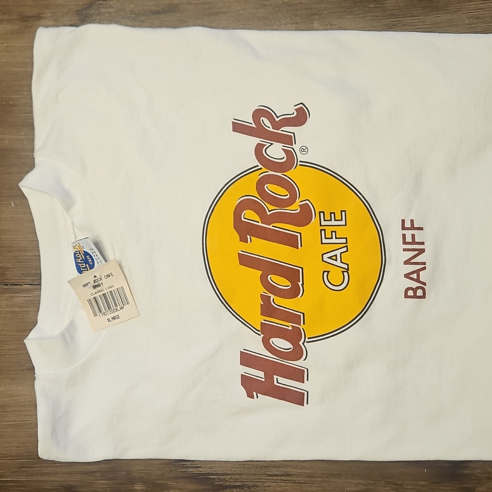 Hard Rock Cafe Banff White Tee with Yellow Logo
